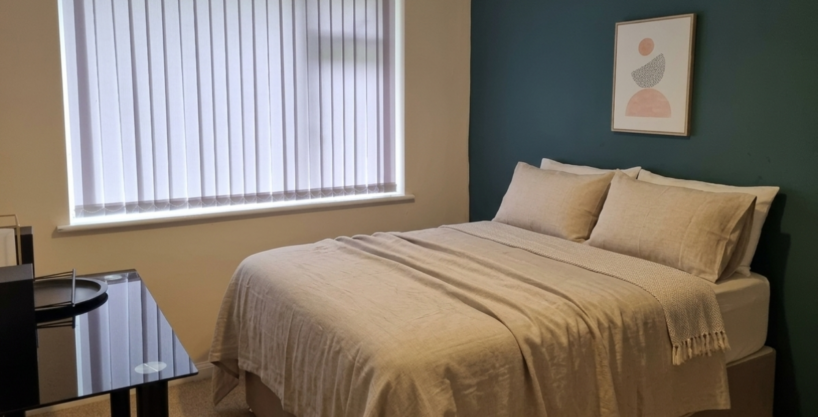 Room for rent ideal for couple