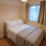 Room for rent in london